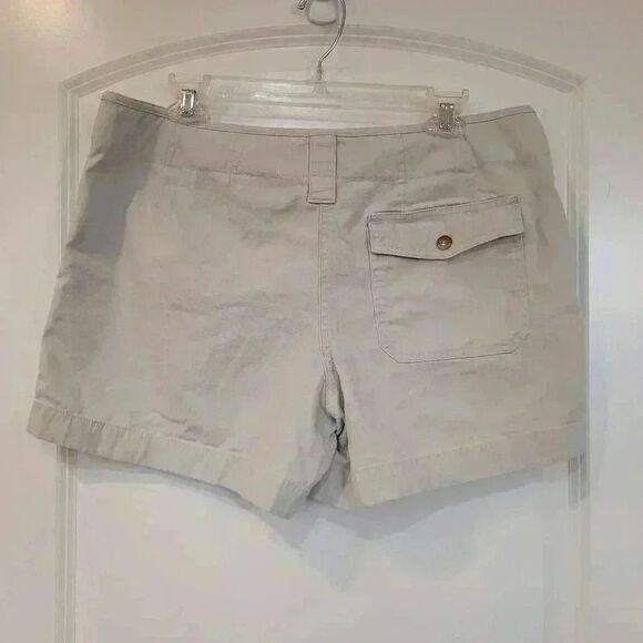 Covington Women's Tan Cotton Spandex Shorts - Picture 5 of 8